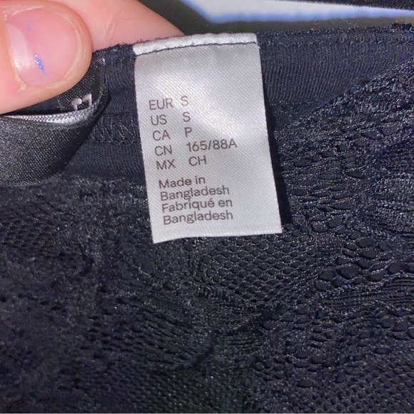 Cute Lacey Black Crop Top from H&M - Picture 3 of 3